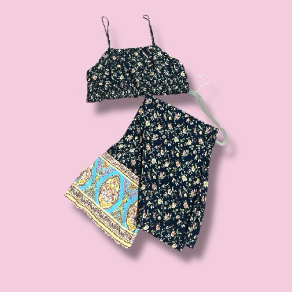 Floral Print Two-Piece Crop Top & Pant Set - Navy with Turquoise Border